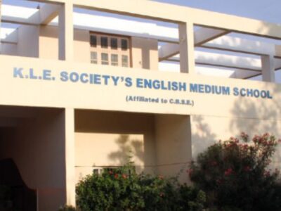 K L E English Medium School